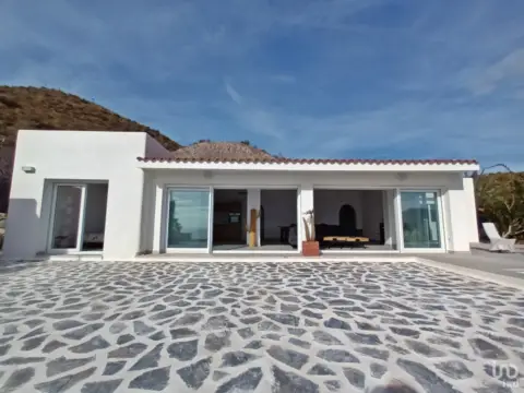 Chalet en Los Geráneos