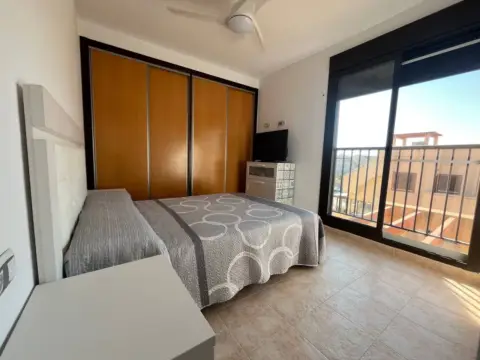 Apartamento en Urbanización de Collados
