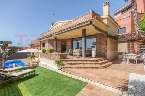 Casa unifamiliar en Carrer dels Castanyers, 29