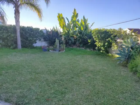 Chalet en calle Occidental