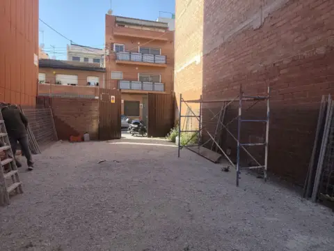 Terreno en Carrer d'Adra
