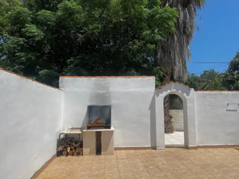 Chalet adosado en Carrer Xalana, 4