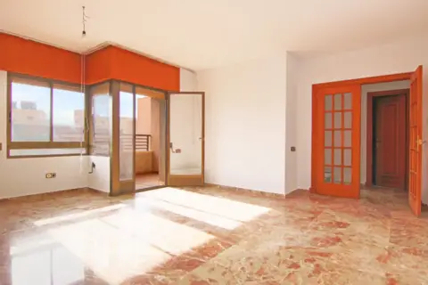 Piso en Plaza Párroco José Jiménez