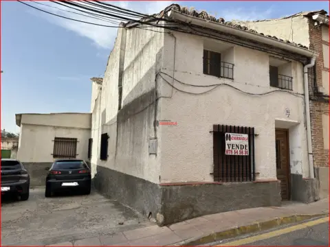 Chalet pareado en Camarena