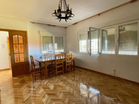 Casa unifamiliar en Pioz