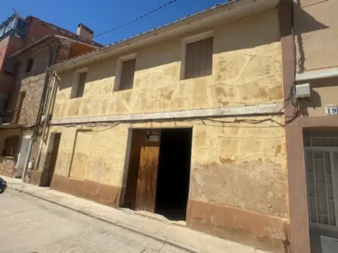 Casa en calle de Francisco Goya