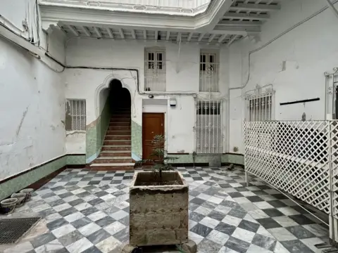 Piso en calle San José