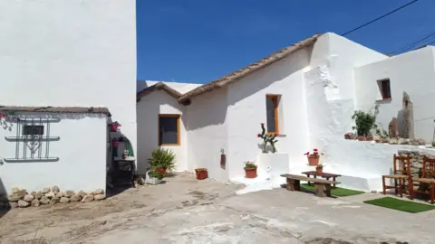 Casa en calle Miraelrio