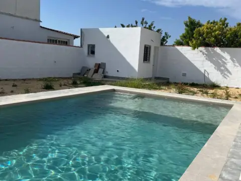 Chalet en Pinar de los Franceses-El Marquesado