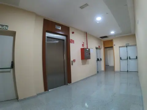 Oficina en Avenida Bulevar de El Ejido