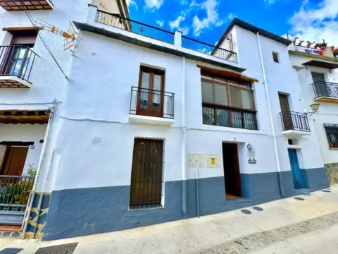Apartamento en calle de la Iglesia