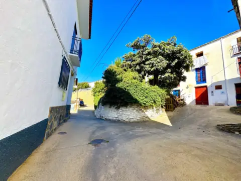 Casa en calle de la Estación