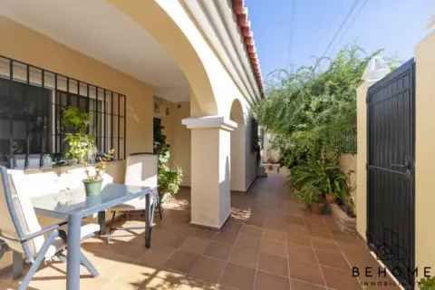 Chalet en calle Escritor Atienza Huertos