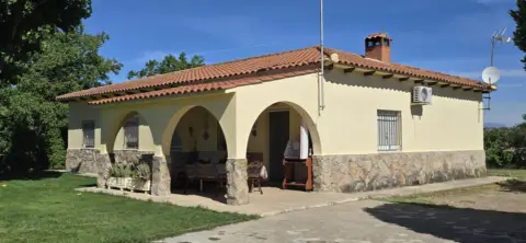 Casa en calle Entrambos Ríos