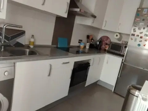 Piso en calle Zambrana