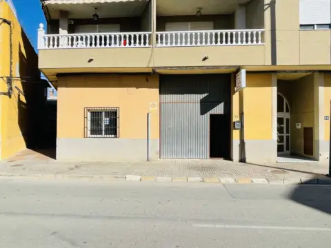 Local comercial en calle Crtra,Molins -Orihula