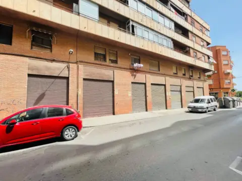 Local comercial en calle del Mediterráneo