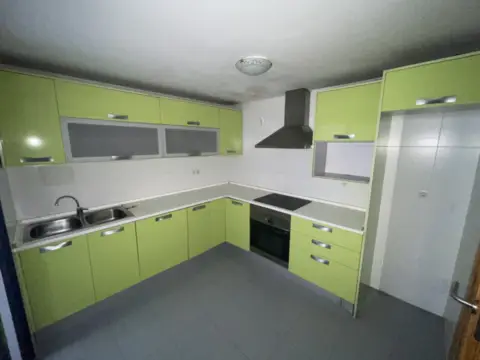 Piso en calle Ilusión