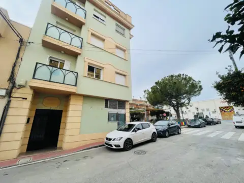 Piso en Camino de la Iglesia