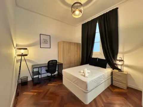 Habitación en Carrer de Pau Claris