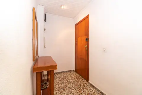 Piso en Avinguda de la República Argentina, 86