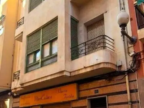 Edificio en calle de València