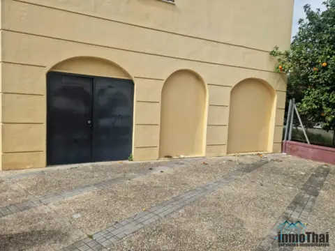 Local comercial en Paseo de las Delicias