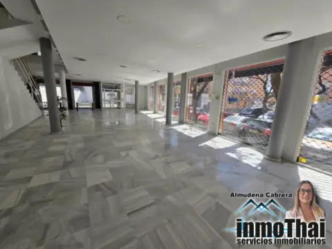 Nave comercial en Plaza del Arroyo, nº s/n