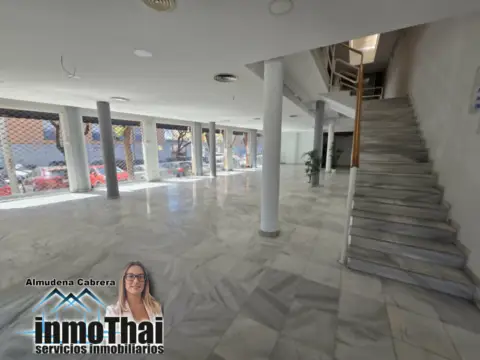 Nave comercial en Plaza del Arroyo, nº s/n