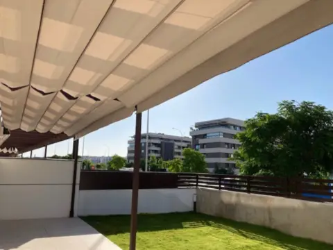 Casa en calle de Gloria Fuertes