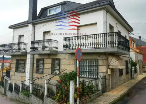 Chalet en calle Rúa de Ríos - San Francisco