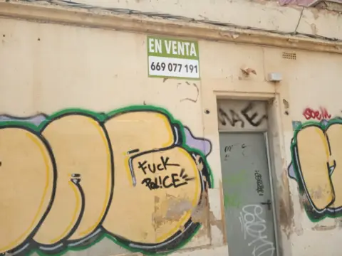 Terreno en Carrer Vi de Carlón