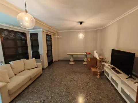 Piso en Carrer de Cullera