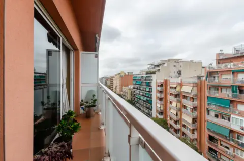 Piso en Avinguda de Madrid