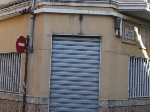 Local comercial en Carrer del Mig