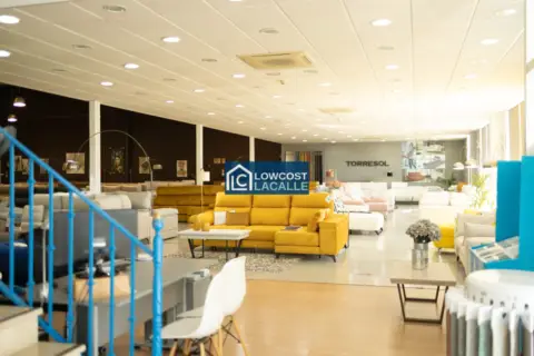 Nave industrial en calle del Desarrollo