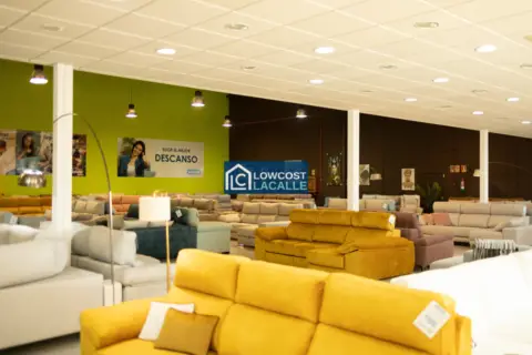 Nave industrial en calle del Desarrollo