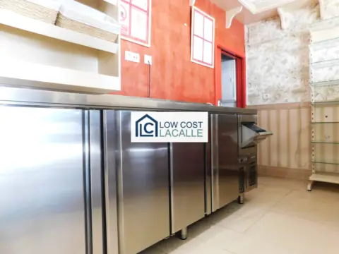 Local comercial en Avenida de Nazaret