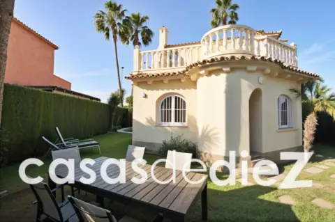 Chalet en Avinguda de Picasso, 14