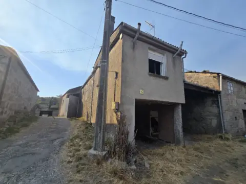 Casa en calle Pereiramá