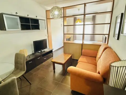 Estudio en calle de La Paz