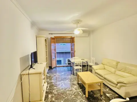 Apartamento en calle del Agua de Cartuja