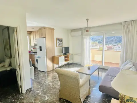 Ático en calle Rauda