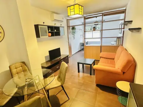 Estudio en calle de La Paz