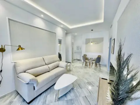 Apartamento en calle Gran Vía de Colón
