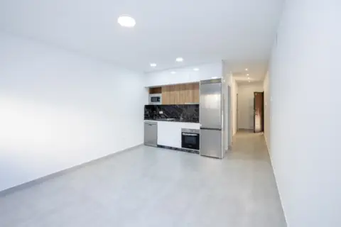 Casa pareada en calle de Agustín Lara