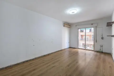 Piso – Granada Capital