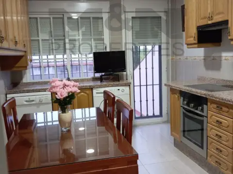 Casa adosada en Almendralejo