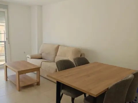 Piso en calle Seis de Diciembre