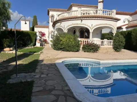 Chalet unifamiliar en Carretera de Barcelona a Cadis